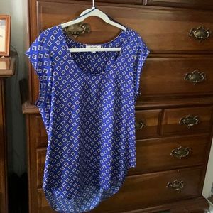 Blue pattern short sleeve dress shirt - M